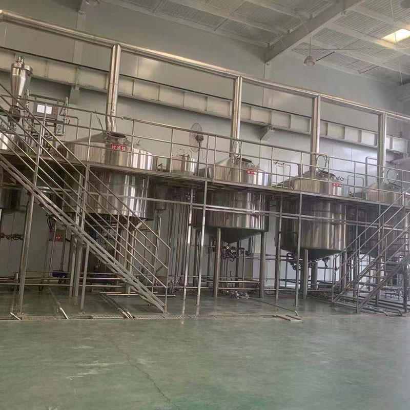 武邑精酿啤酒设备厂—平面布置、设备设计、制造、调试、培训等一条龙服务_COPY